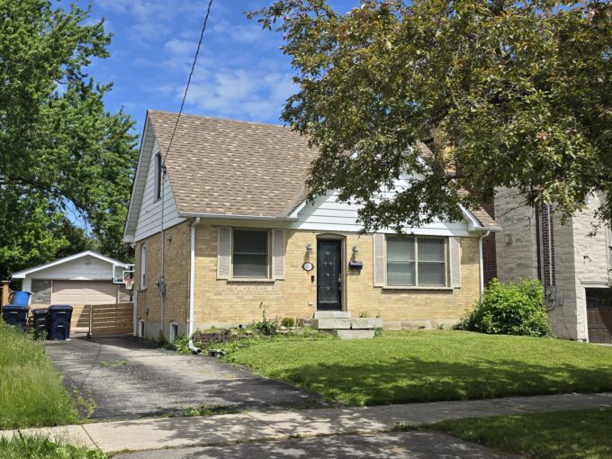 125 Homewood Ave