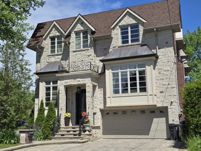 88 Otonabee Ave